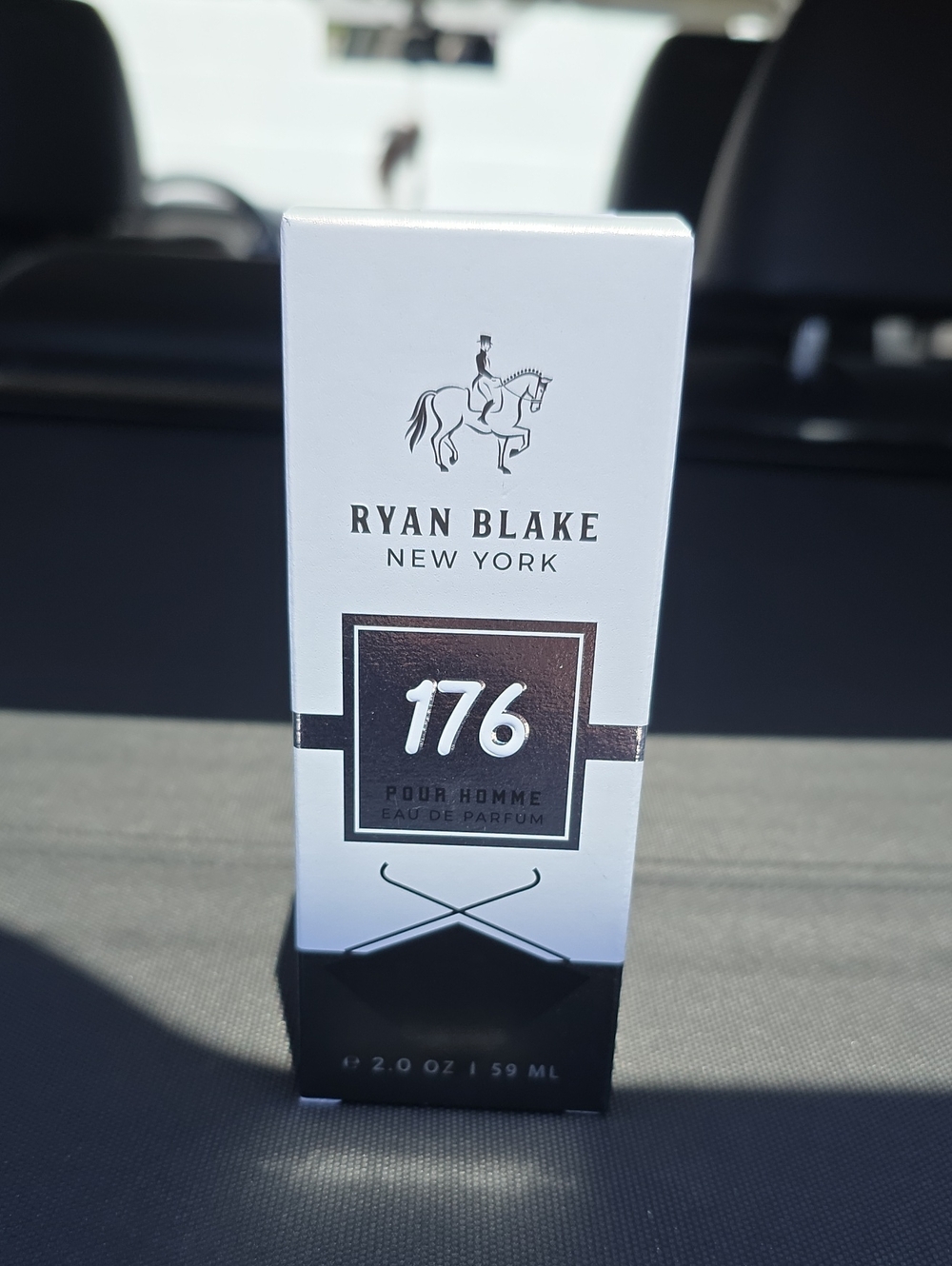 Ryan Blake New York 176 Pour Homme Eau de Parfum - White & Black Box